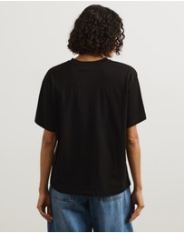 Atmos&Here - High V-Neck Organic Cotton Short Sleeve T-Shirt