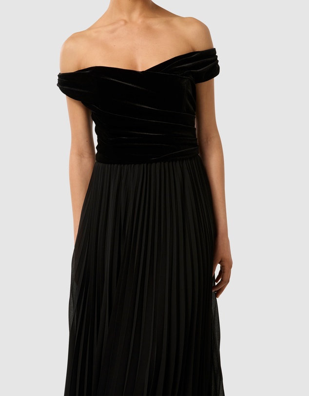 Forever New Petite - Rebecca Petite Velvet Gown
