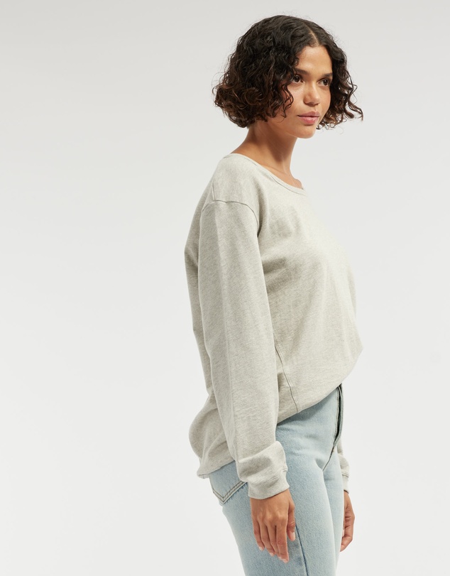 Amelius - Jessie Crew Neck Sweater