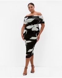 City Chic - Plus Size Dana Blur Print Mesh Skirt - black