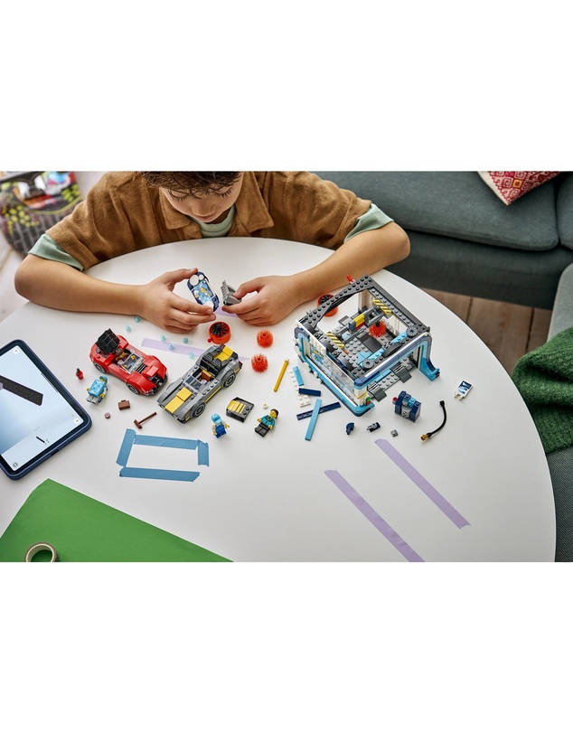 LEGO - 60497 Drive-Through Car Wash