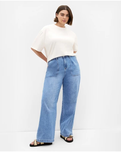 City Chic - Plus size Harley Fit Jessa Wide Leg Regular Jean - light wash