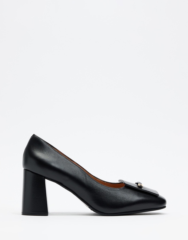 Nina Armando - Alexi Heels
