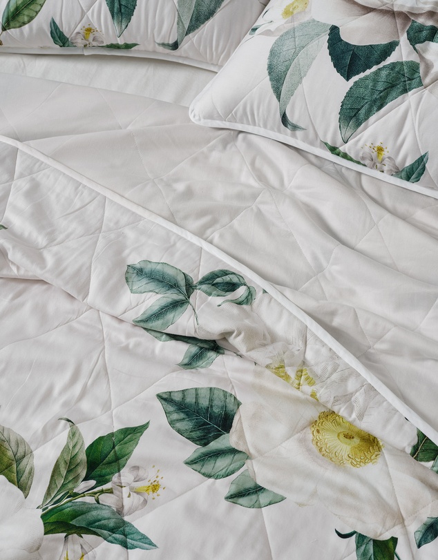 Linen House - Loretta Coverlet