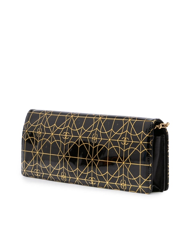 Pre-Loved by Azura Reborn - Pre-Loved Paris Moscou Vinyl Moujik Clutch with Chain