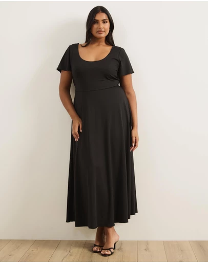 Atmos&Here Curvy - Jersey Maxi Dress with Flutter Sleeves