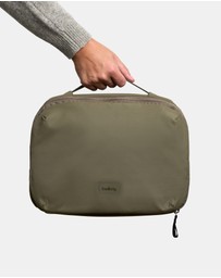 Bellroy - Hanging Toiletry Kit Plus