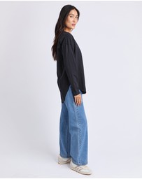 Foxwood - Standard Long Sleeve