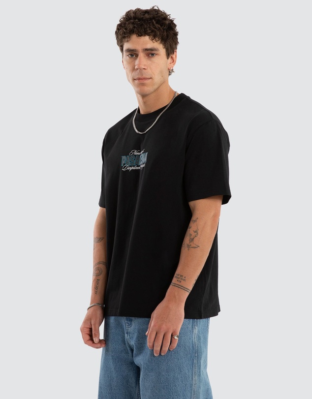Nena & Pasadena - Ravenor Classic Tee