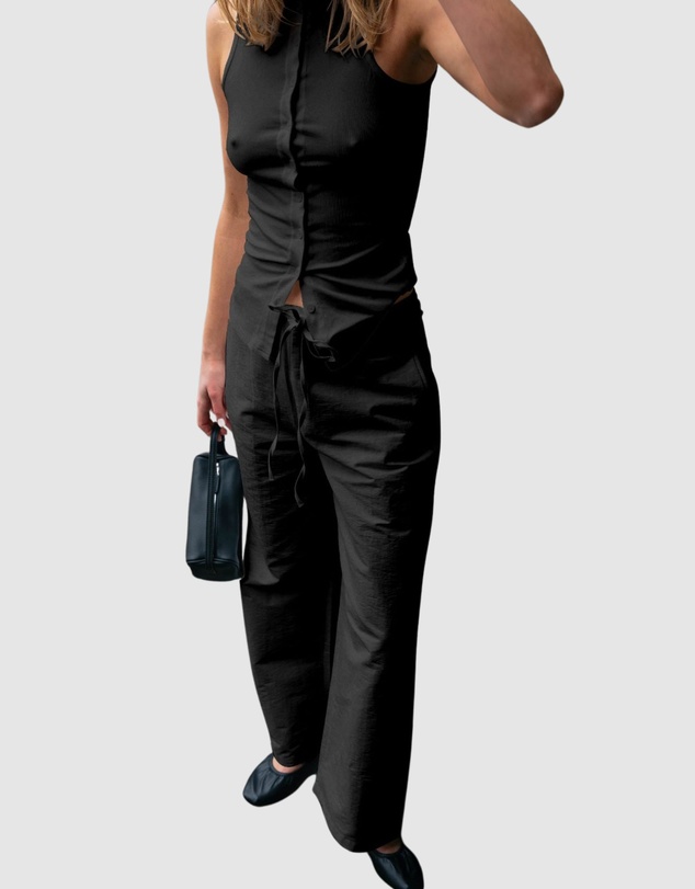 Style Addict - Classic Linen Pants
