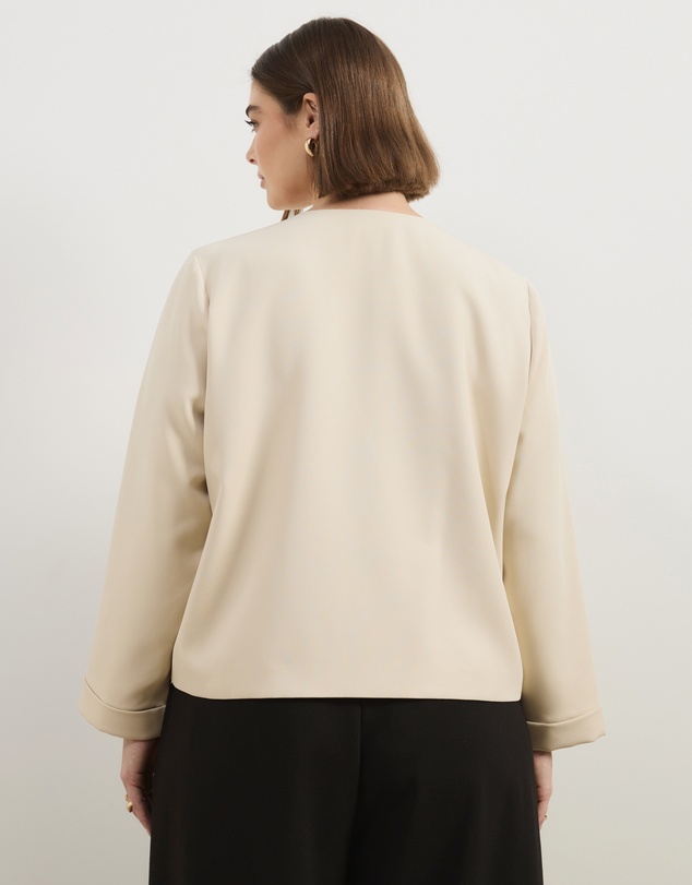 Atmos&Here Curvy - Sorelle Cropped Tailored Jacket