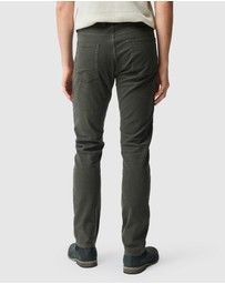 Rodd & Gunn - Glenvar Straight Fit Jean Short Leg
