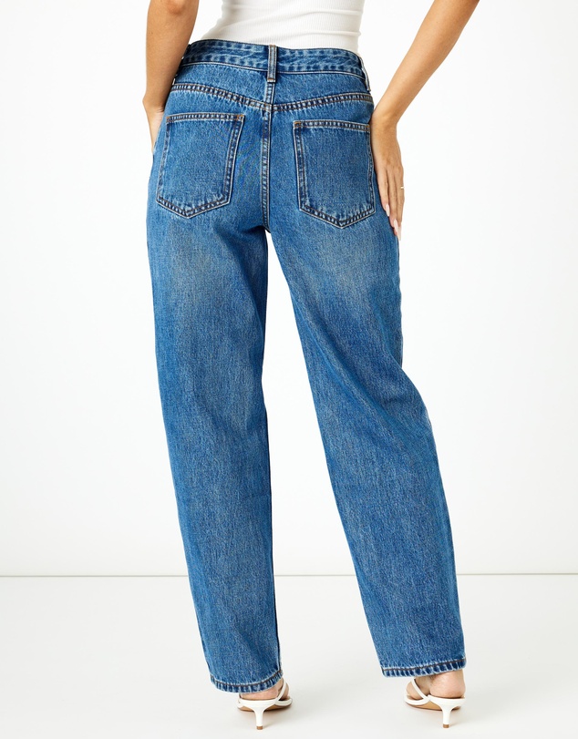 Dazie - Set Me Free Soft Barrel Jeans