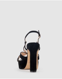 Edward Meller - SYRO110 V Strap Platform Sandal