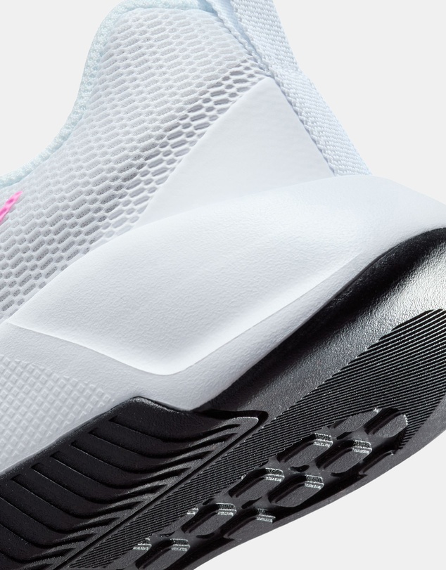 Nike - MC Trainer 3 - Women's