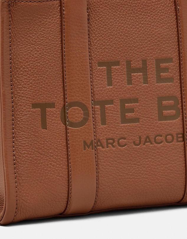 Marc Jacobs - The Leather Medium Tote Bag