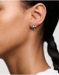 Meadowlark - Daisy Studs