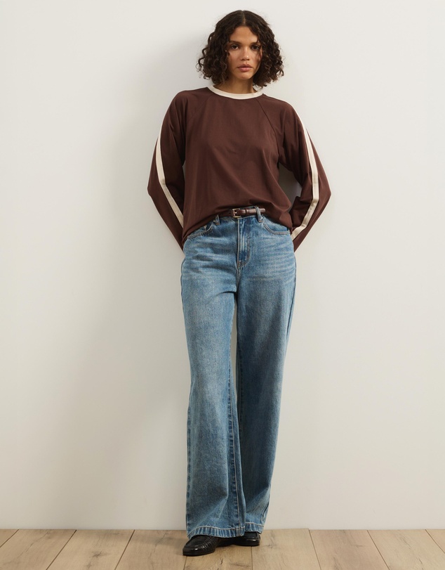 Atmos&Here - Contrast Trim Long Sleeve T-Shirt