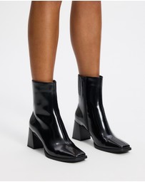 Dazie - Leonie Block Heel Ankle Boots