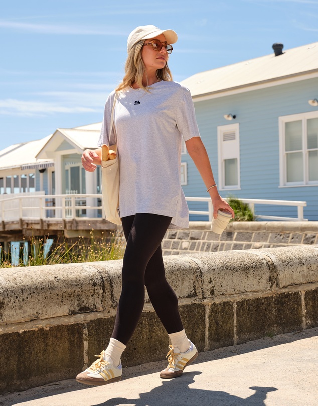 Ceres Life - Lola Longline Step Hem Tee