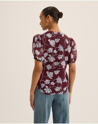 Review - Daphne Floral Blouse