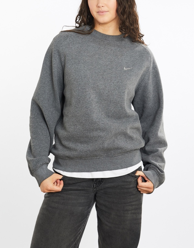 Vintage by The Real Deal - Pre Loved - Vintage Nike Sweatshirt