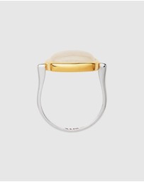 Najo - Fleur Yellow Gold Rainbow Moonstone Ring