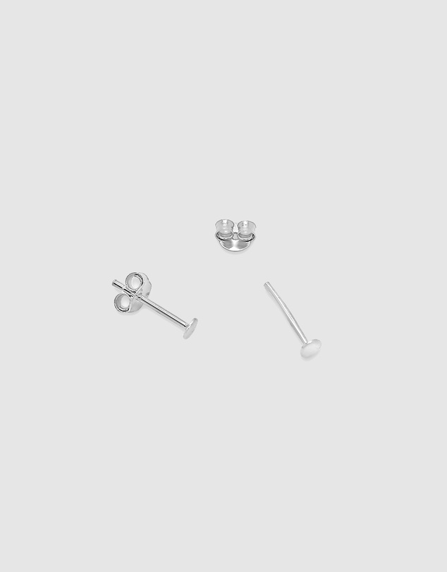 Ichu - Tiny Silver Dot Studs