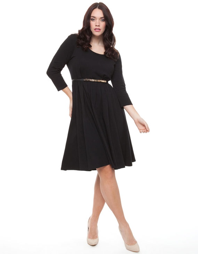 BASIC 17 Sundays - Fit n Flare Dress