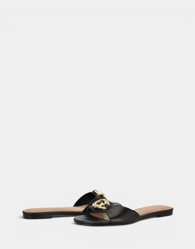 GUESS - Tashcy Flat Sandals