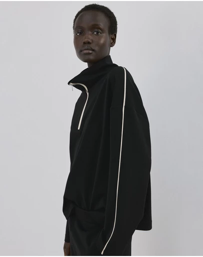 M.N.G - Pipin Sweatshirt