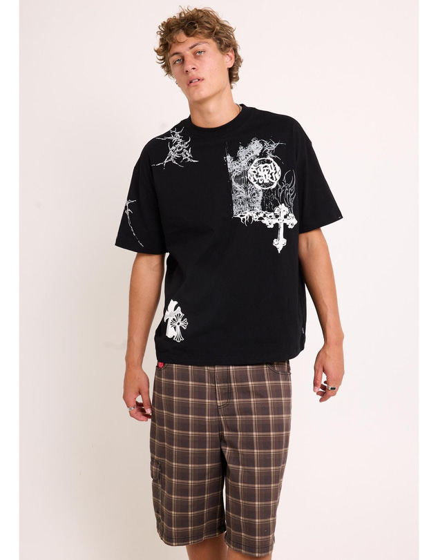 Standard - Collision T-Shirt