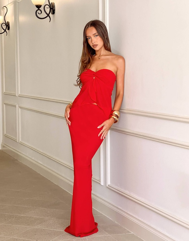 Beginning Boutique - Jacqulin Bright Red Chiffon Maxi Skirt