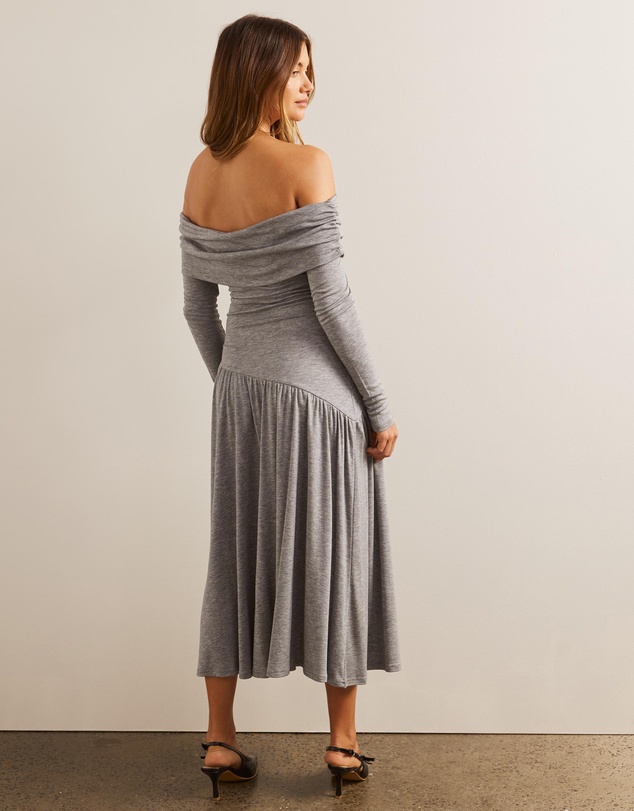 AERE - Wool Lyocell Tiered Midi Dress