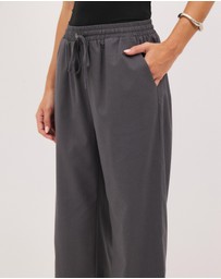 Calli - Beth Pants