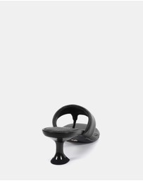 Novo - Linger Heels
