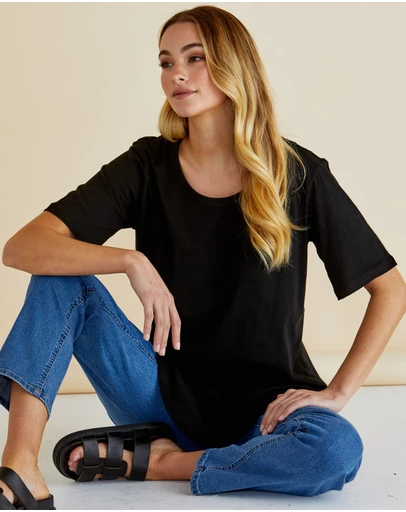 Betty Basics - Ariana Tee