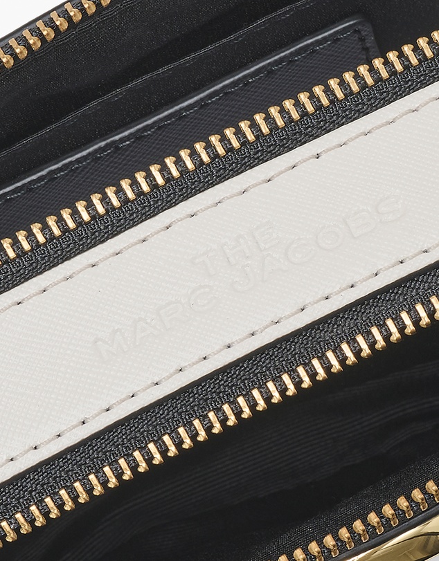 Marc Jacobs - The Snapshot