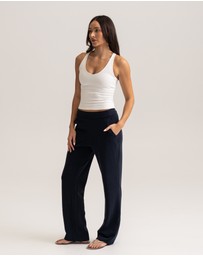HyperLuxe The Label - Straight Leg Leisure Pant
