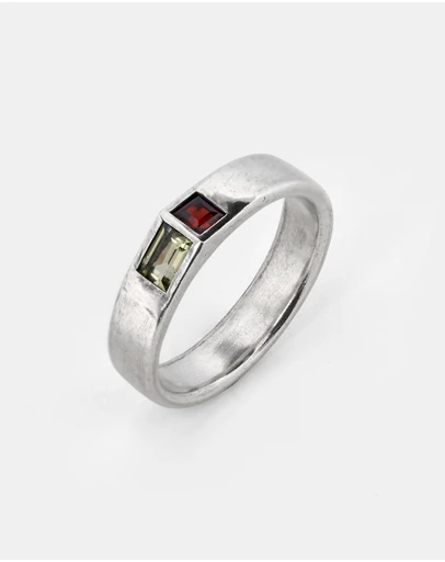 SUE THE BOY - Axis Band Ring