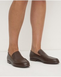Assembly Label - Kennedy Leather Loafers