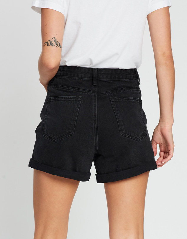 Assembly Label - Rolled Hem Shorts