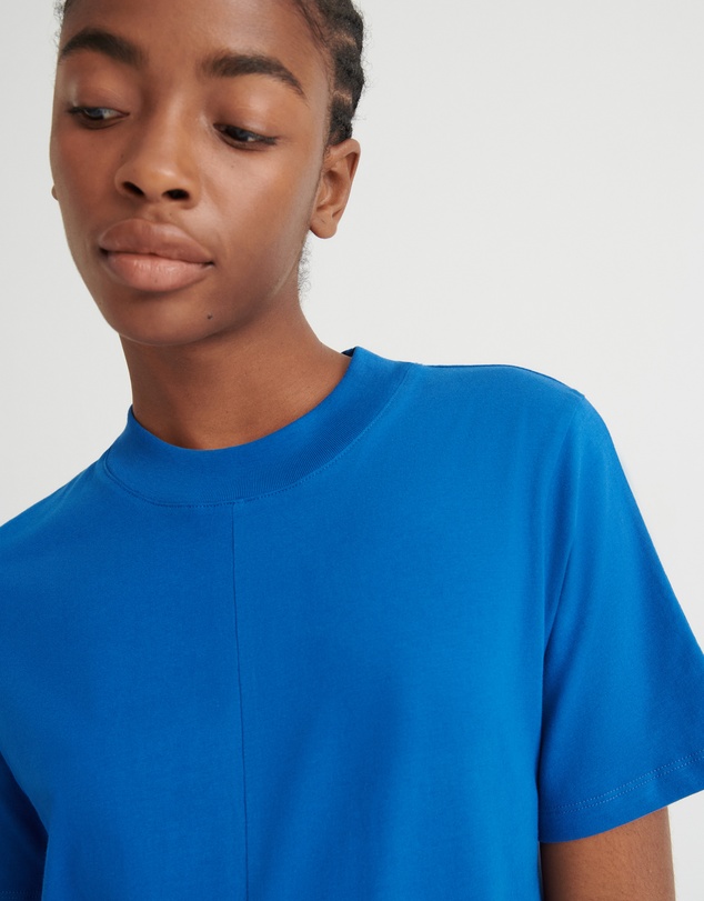 Kowtow - Topic Dress