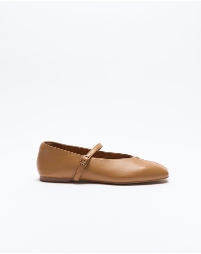 Tan
