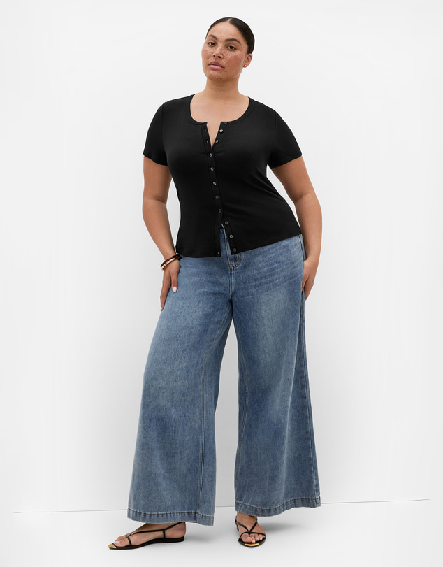 City Chic - Plus size Button Through Short Sleeve Top - black