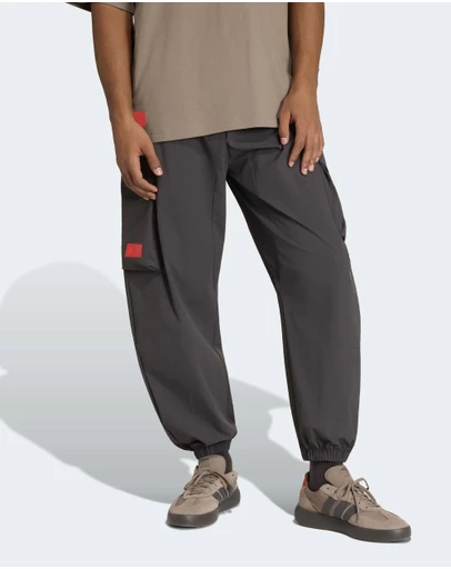 adidas Performance - AUDI REVOLUT F1 TEAM ELEVATED WOVEN PANT Mens