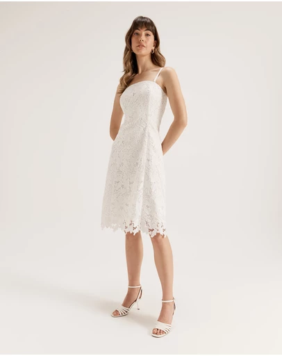 Review - Santiago Lace Dress
