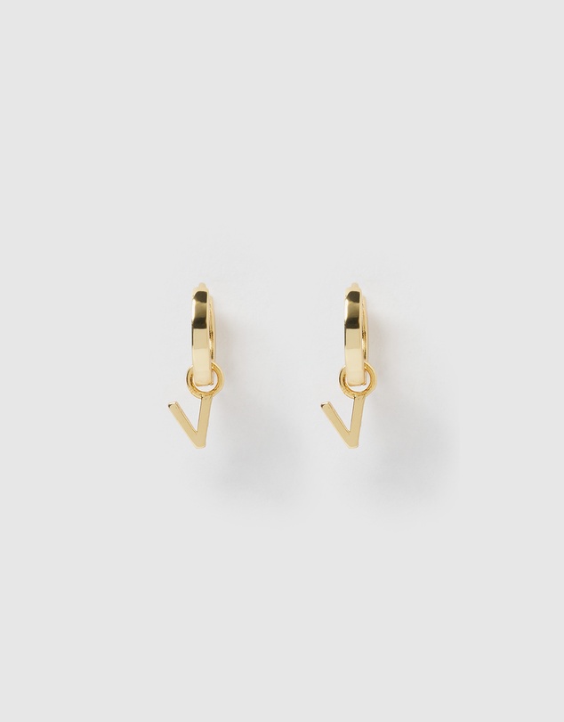Izoa - Alphabet Letter V Huggie Earrings Gold