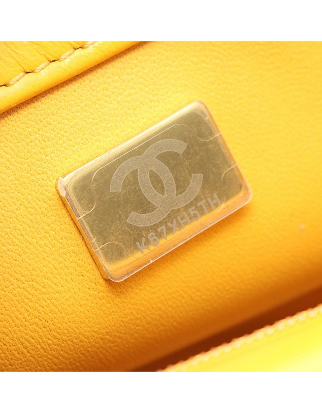 Pre-Loved by Azura Reborn - Pre-Loved CC Quilted Lambskin Top Handle Flap