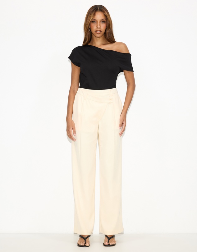 Dazie - Coral Off Shoulder Top